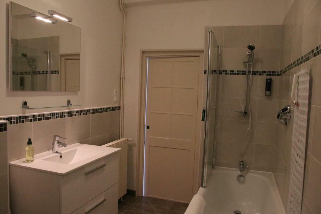 Confort Au Coeur Du Village Vakantiehuis *