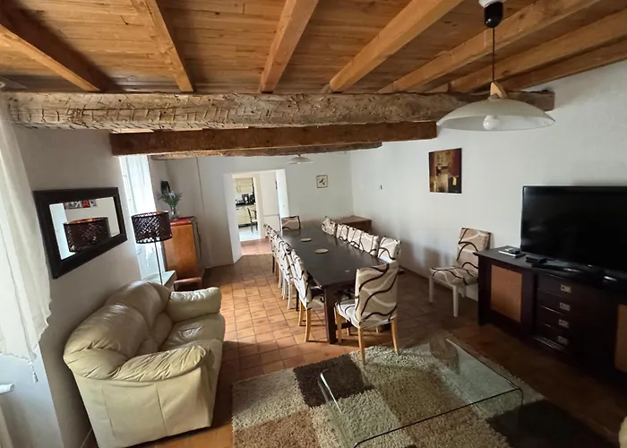 Gite Tout Confort Au Coeur Du Village Verniolle